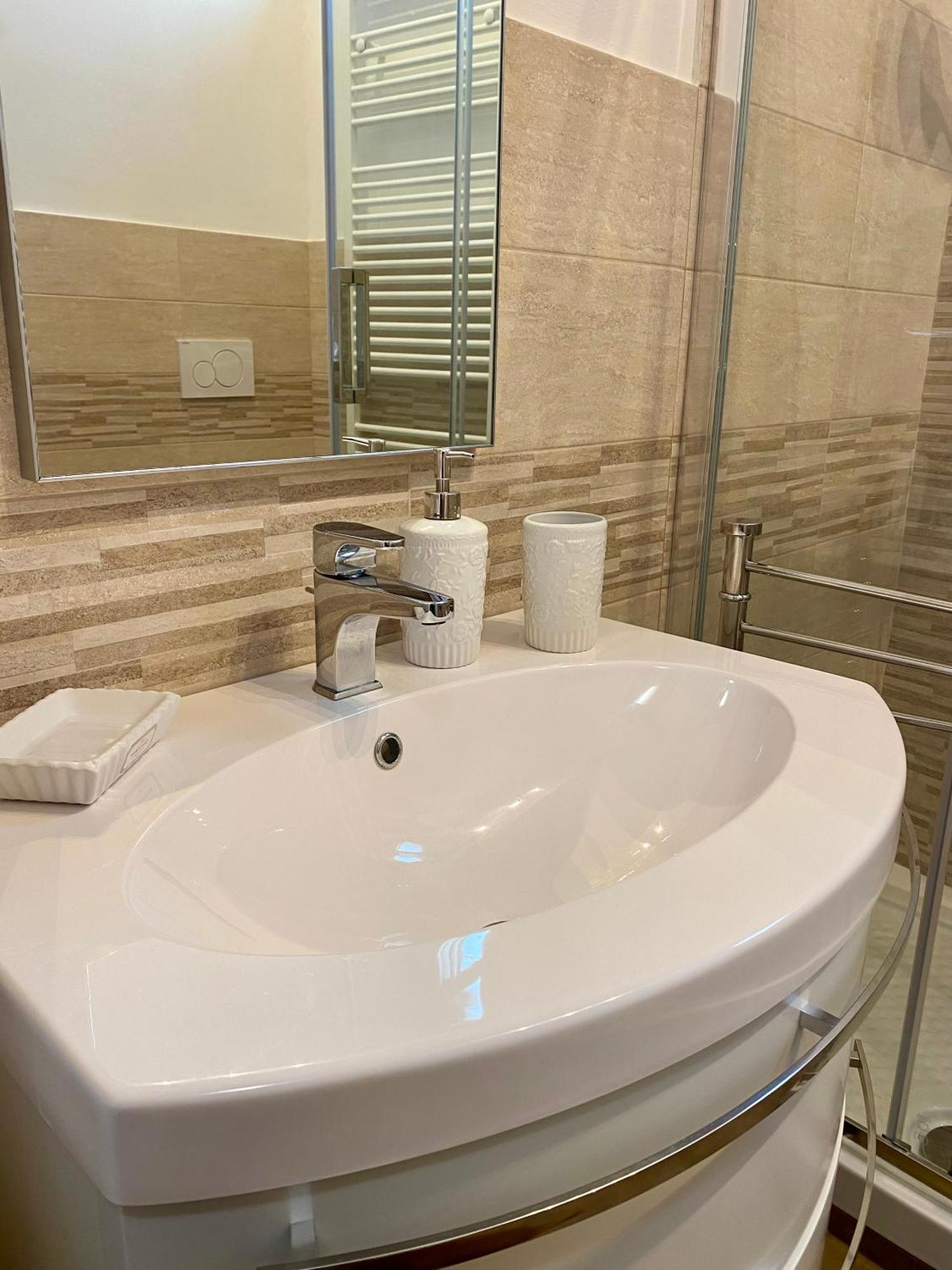 Casa Vacanze Il Borgo กุบบีโอ ภายนอก รูปภาพ