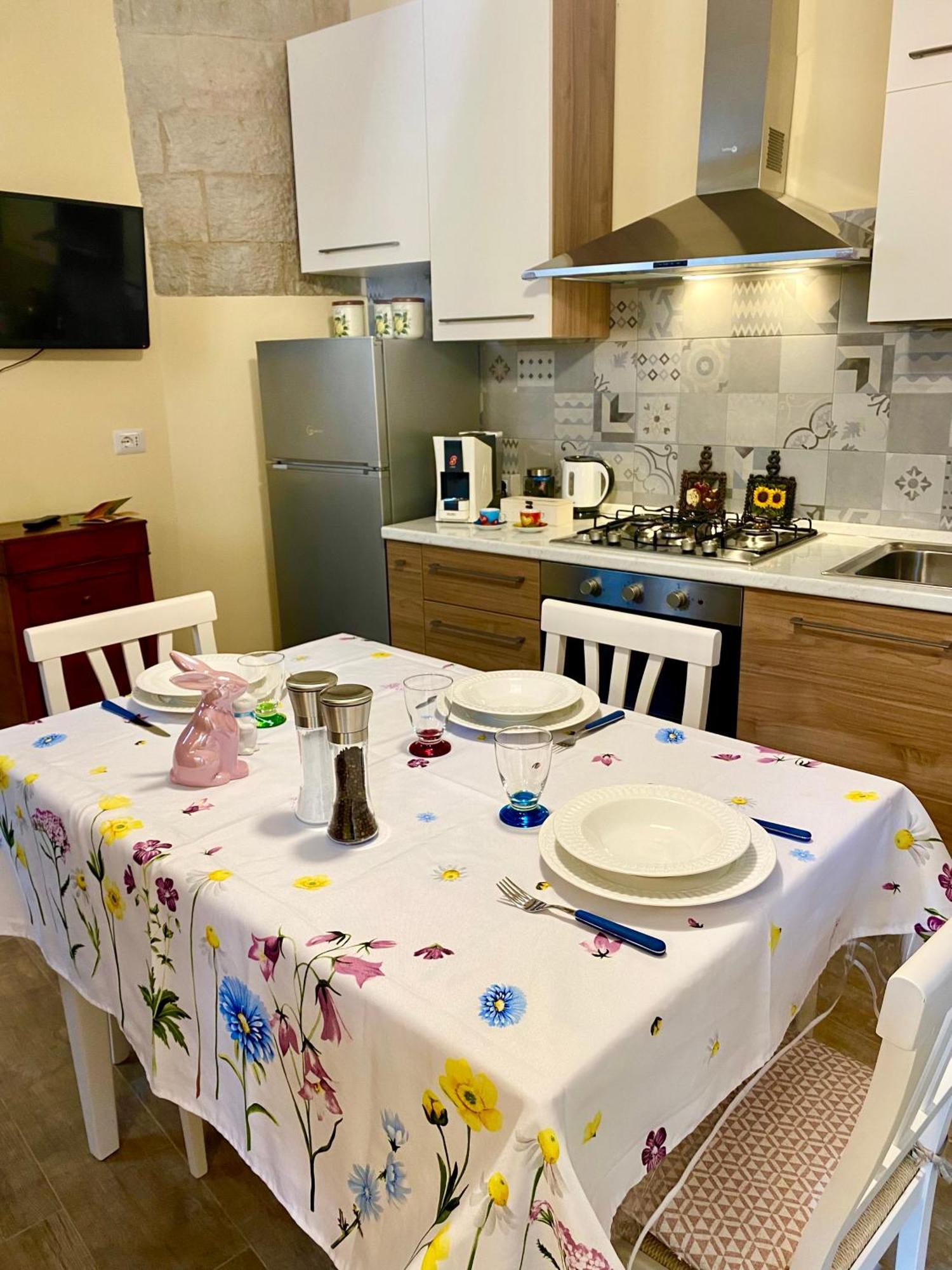 Casa Vacanze Il Borgo กุบบีโอ ภายนอก รูปภาพ